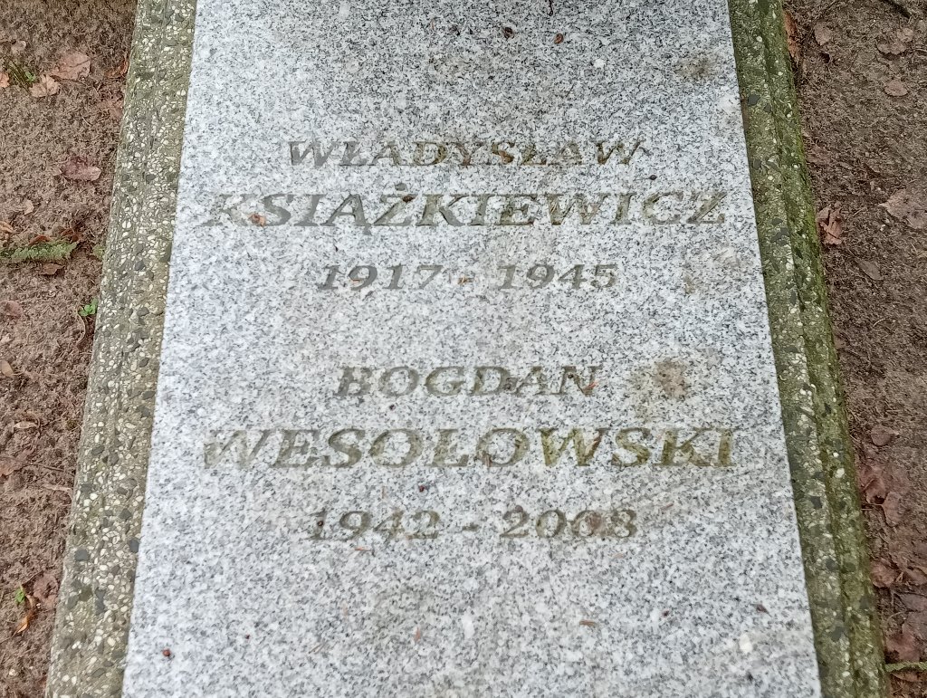 Bogdan Wesołowski 1942 Pakość - Grobonet - Wyszukiwarka osób pochowanych