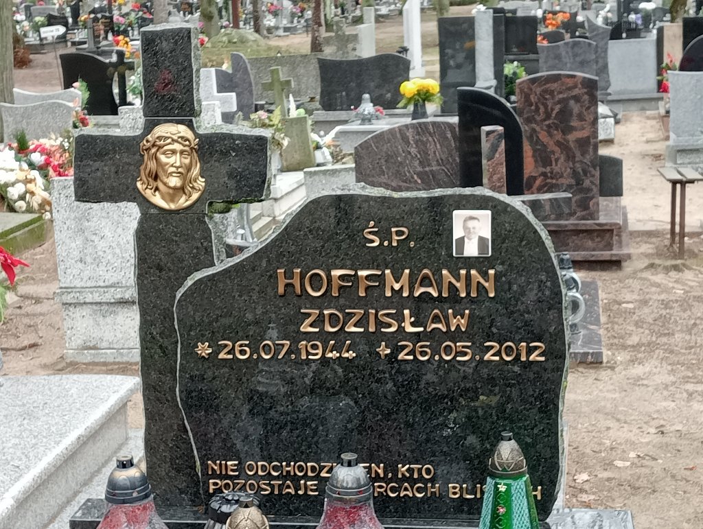 Zdzisław Hoffmann 1944 Pakość - Grobonet - Wyszukiwarka osób pochowanych