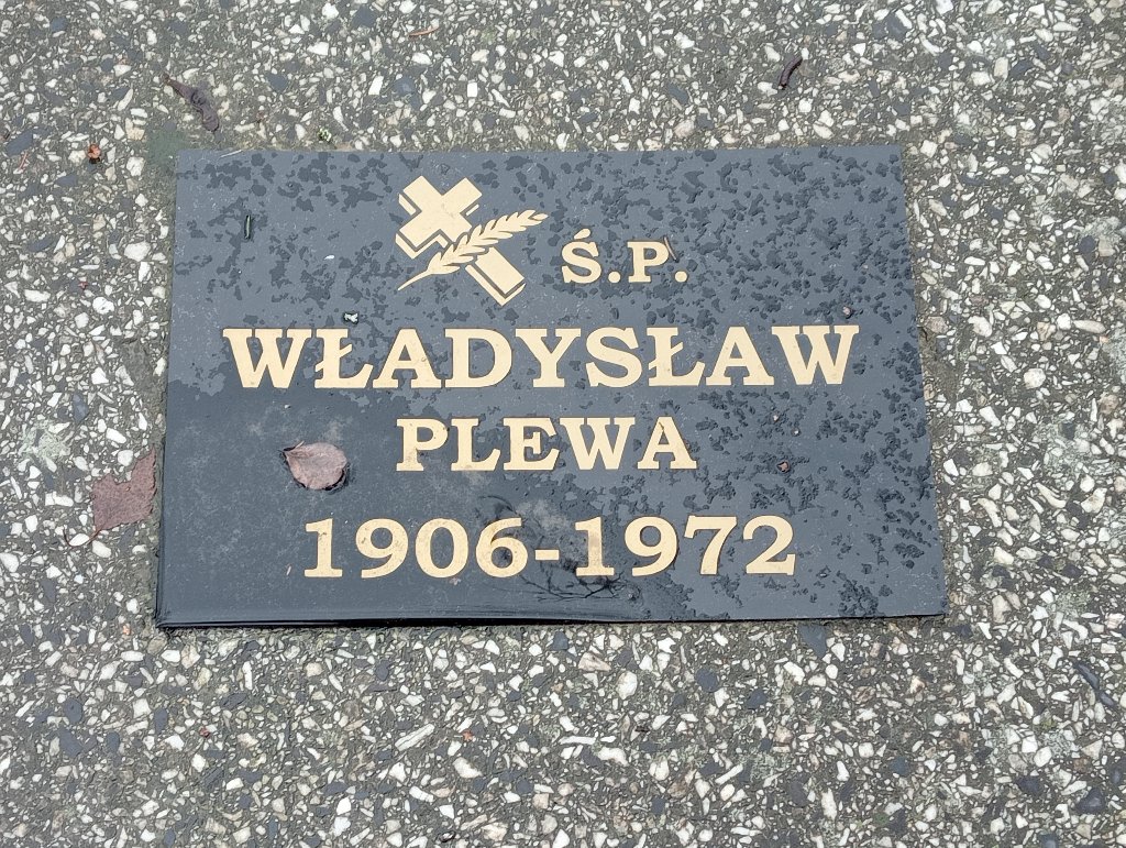 Zofia Plewa 1909 Pakość - Grobonet - Wyszukiwarka osób pochowanych