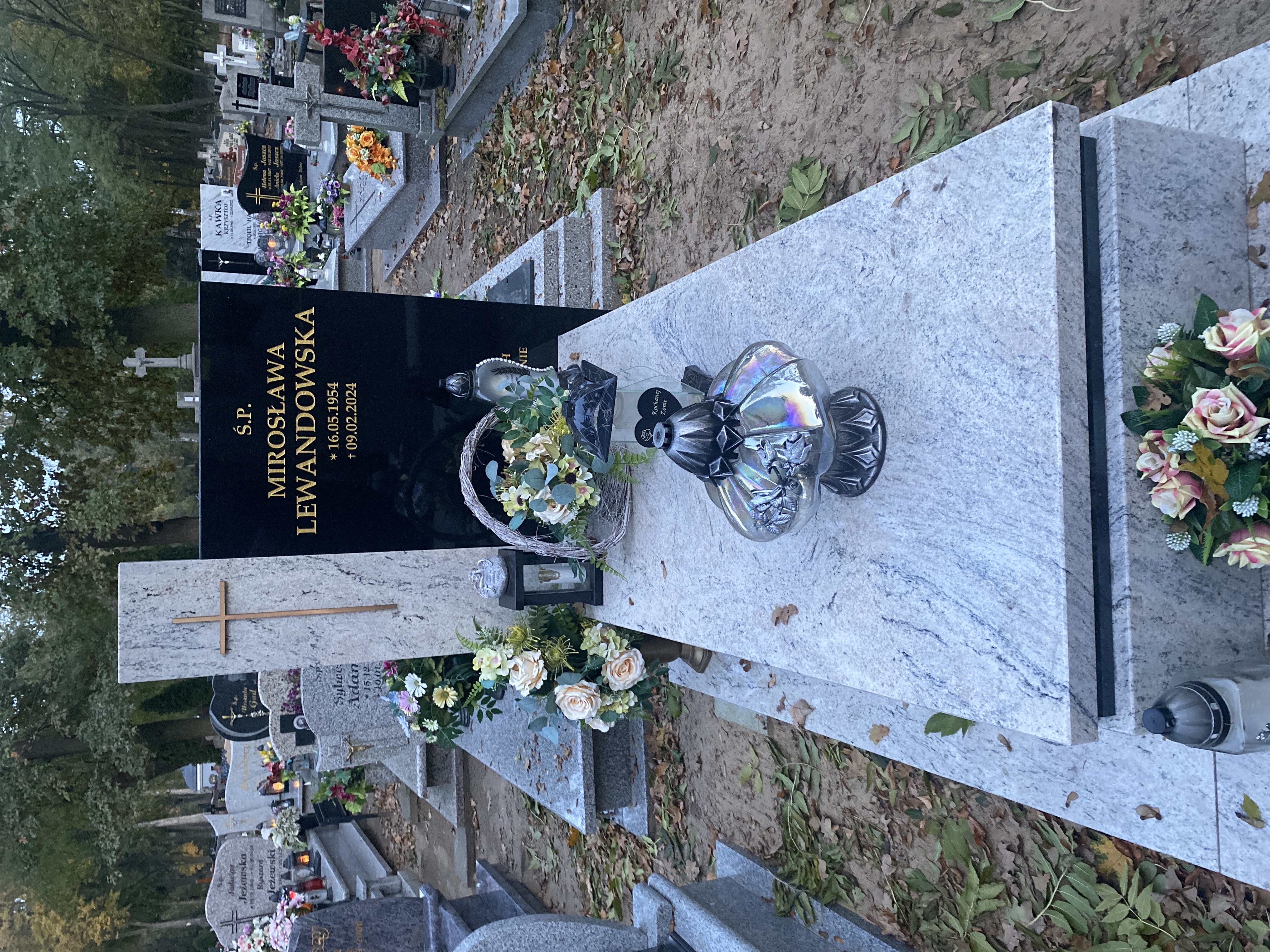Mirosława Lewandowska 1954 Pakość - Grobonet - Wyszukiwarka osób pochowanych
