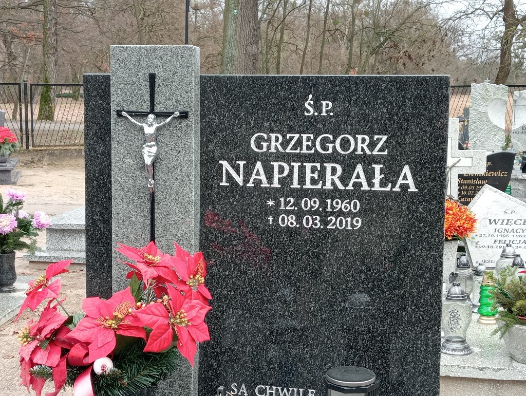 Grzegorz Napierała 1960 Pakość - Grobonet - Wyszukiwarka osób pochowanych