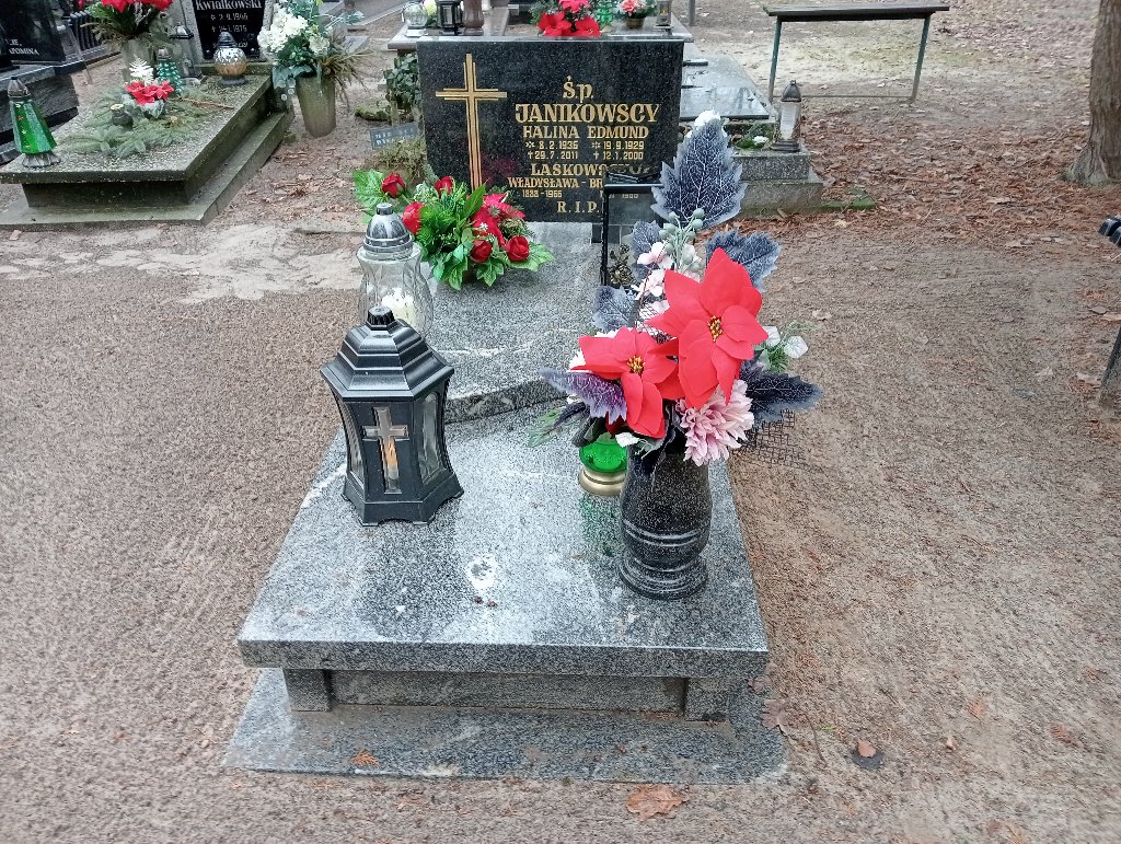 Grób Edmund Janikowski