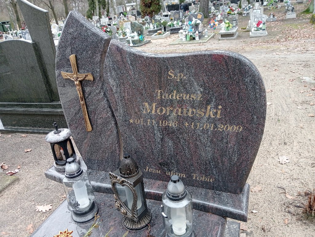 Tadeusz Morawski 1946 Pakość - Grobonet - Wyszukiwarka osób pochowanych