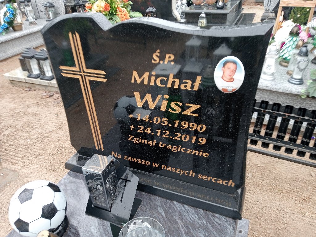 Michał Wisz 1990 Pakość - Grobonet - Wyszukiwarka osób pochowanych