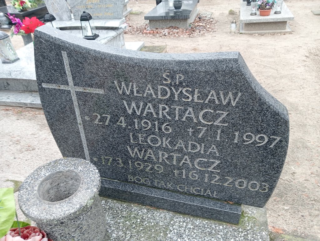 Władysław Wartacz 1916 Pakość - Grobonet - Wyszukiwarka osób pochowanych